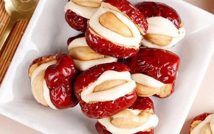 [Hot Trend Item]Jujube With Camel Milk and Cashew