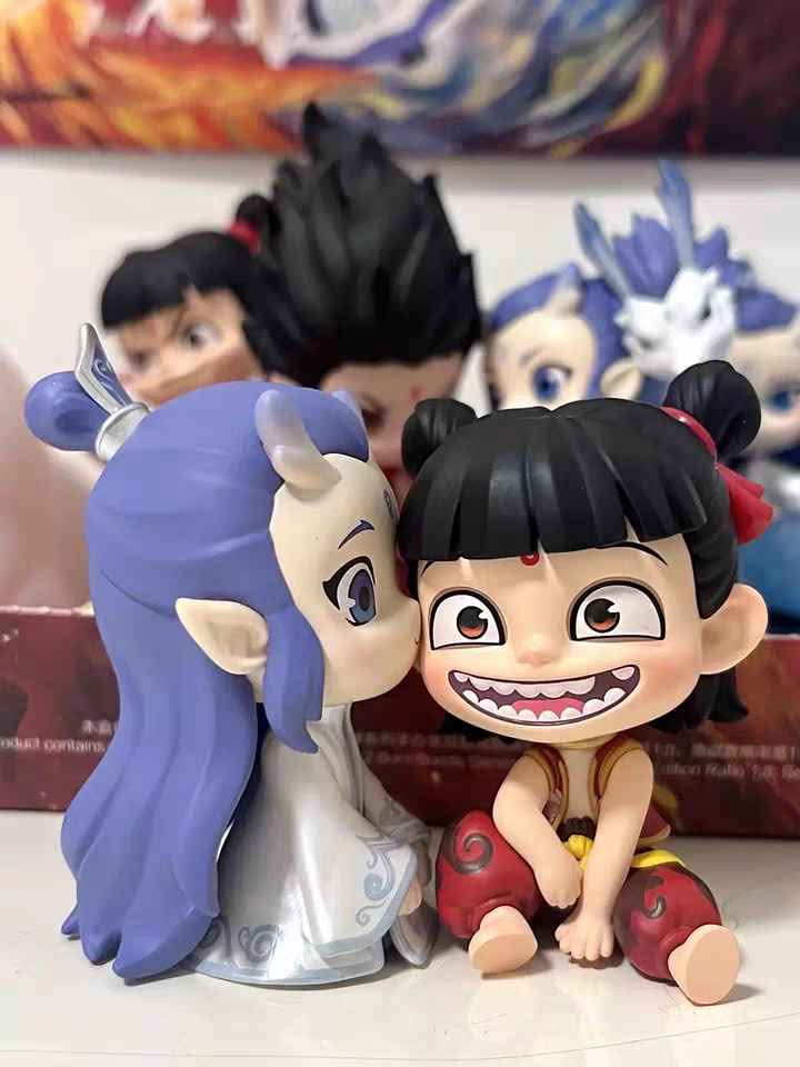Toys NE ZHA 2 Hand in Hand Nezha Static Figurine Mini Diorama Doll Toys